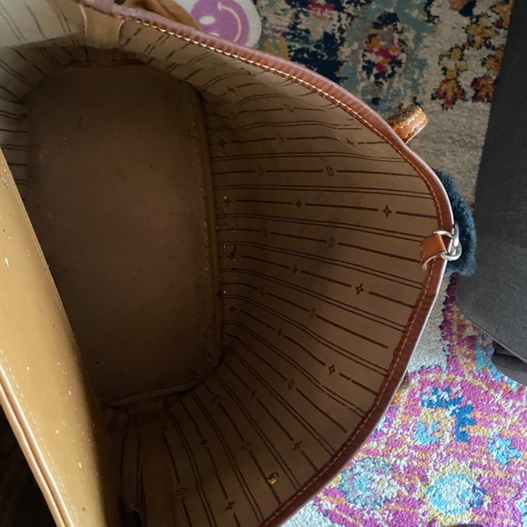 Louis Vuitton Neverfull Mm 🌸 - Picture 12 of 16